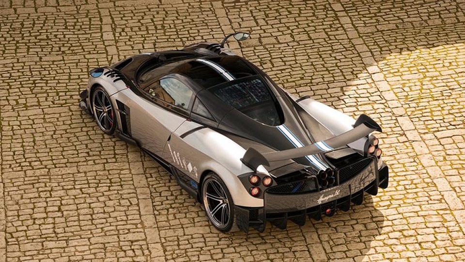 “Thần gió” Pagani Huayra bị triệu hồi - 16 “Thần gió” Pagani Huayra bị triệu hồi - 16