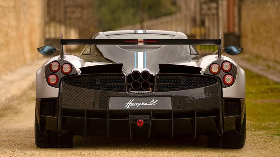 “Thần gió” Pagani Huayra bị triệu hồi - 6 “Thần gió” Pagani Huayra bị triệu hồi - 6