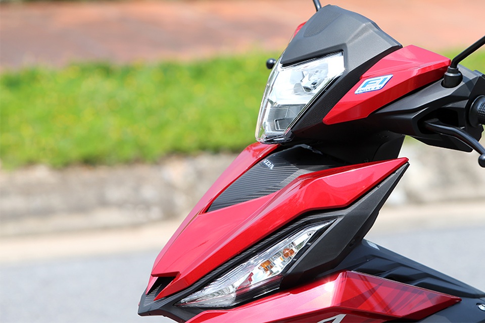 Honda Winner phá bỏ sự nhàm chán ở phân khúc 150cc - 10 Honda Winner phá bỏ sự nhàm chán ở phân khúc 150cc - 10