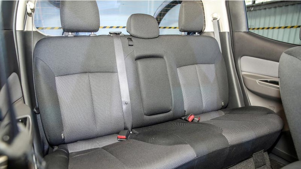 Mitsubishi Triton có phiên bản mới - 8 Mitsubishi Triton có phiên bản mới - 8