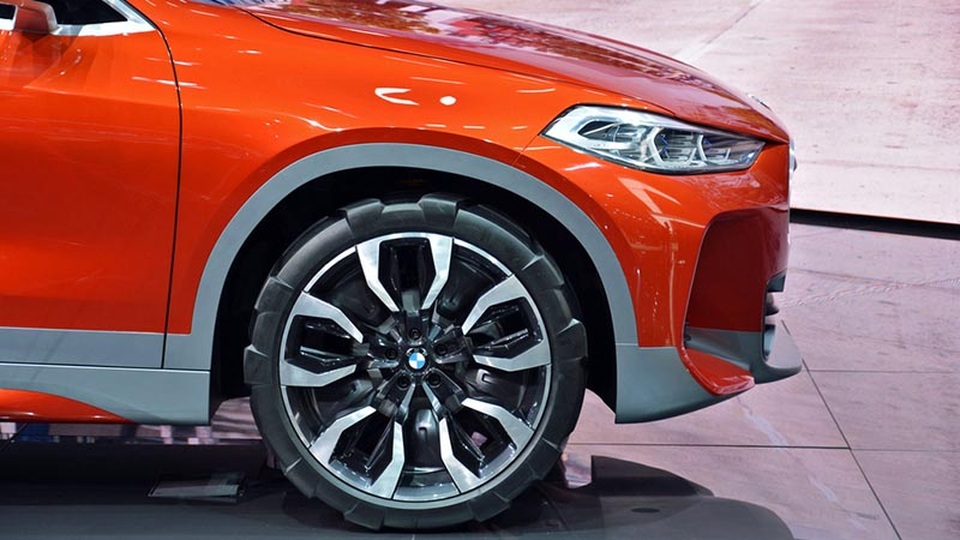 BMW ra mắt X2 Concept lần đầu tiên trên toàn thế giới - 7 BMW ra mắt X2 Concept lần đầu tiên trên toàn thế giới - 7