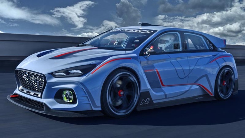 Khi ra đời Hyundai i30 N sẽ cạnh tranh cùng các đối thủ khác ở phân khúc “hot hatch” bao gồm Volkswagen Golf GTI, Ford Focus ST và Subaru WRX.