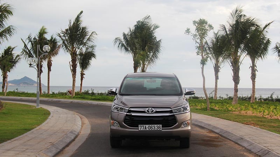 Toyota Innova thế hệ thứ hai - Nâng tầm chất lượng - 4