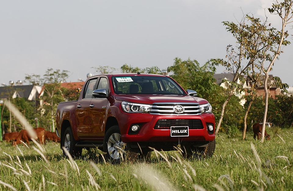Toyota Hilux trở lại cuộc đua phân khúc bán tải - 1 Toyota Hilux trở lại cuộc đua phân khúc bán tải - 1