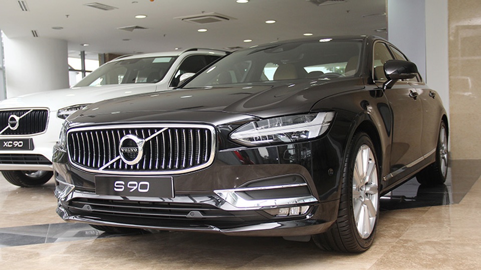 Volvo S90 nhập khẩu nguyên chiếc từ Thụy Điển