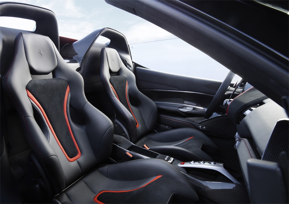 Ferrari ưu ái dành mẫu xe đặc biệt cho thị trường Nhật Bản - 4 Ferrari ưu ái dành mẫu xe đặc biệt cho thị trường Nhật Bản - 4