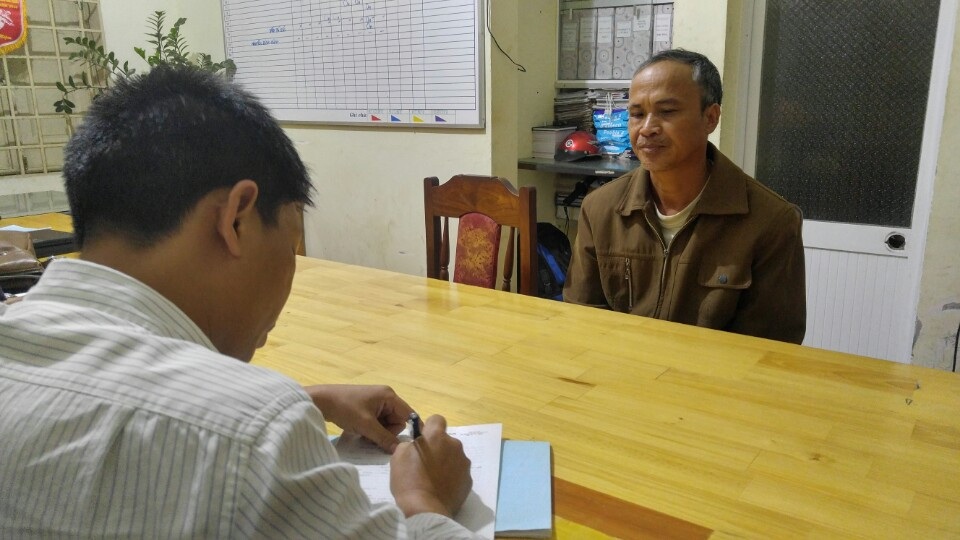 Đối tượng trốn truy nã 26 năm sa lưới - 1 Đối tượng Kiều Quang Khoa tại cơ quan điều tra