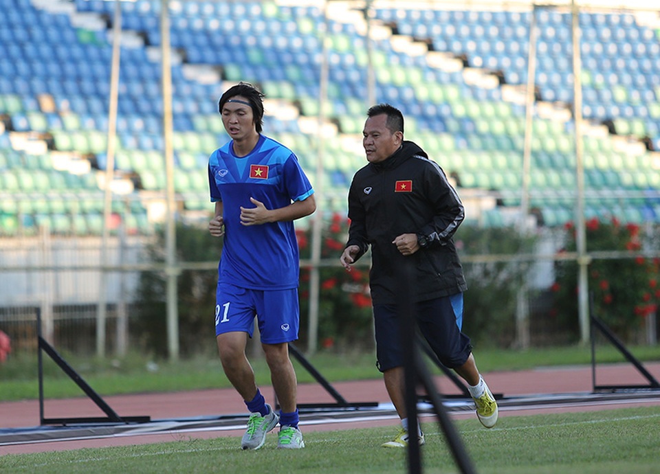 Tuyển thủ Việt Nam rộn tiếng cười trước giờ chốt danh sách - 5 Tuyển thủ Việt Nam rộn tiếng cười trước giờ chốt danh sách - 5