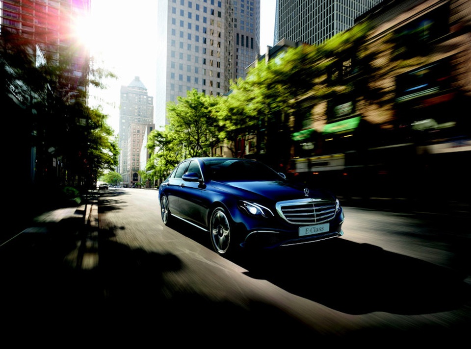 E-Class thế hệ mới sẽ ra mắt thị trường Việt Nam tại Hà Nội