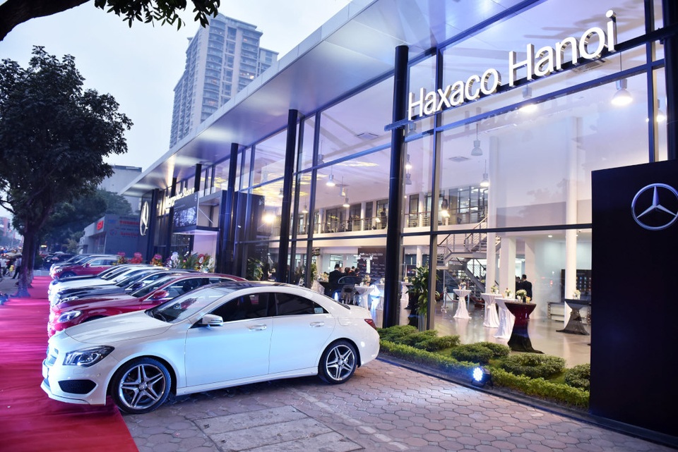Hà Nội đã có trung tâm đầu tiên đạt chuẩn SM600/ASM14 của Mercedes-Benz - 1 Haxaco đã đầu tư tổng cộng 4 triệu USD nhằm mở rộng quy mô và nâng cấp chất lượng nhận sự, trang thiết bị