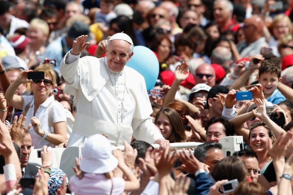 Ai sẽ là chủ nhân giải Nobel Hòa bình 2016? - 4
Giáo hoàng Francis (Ảnh: Reuters)