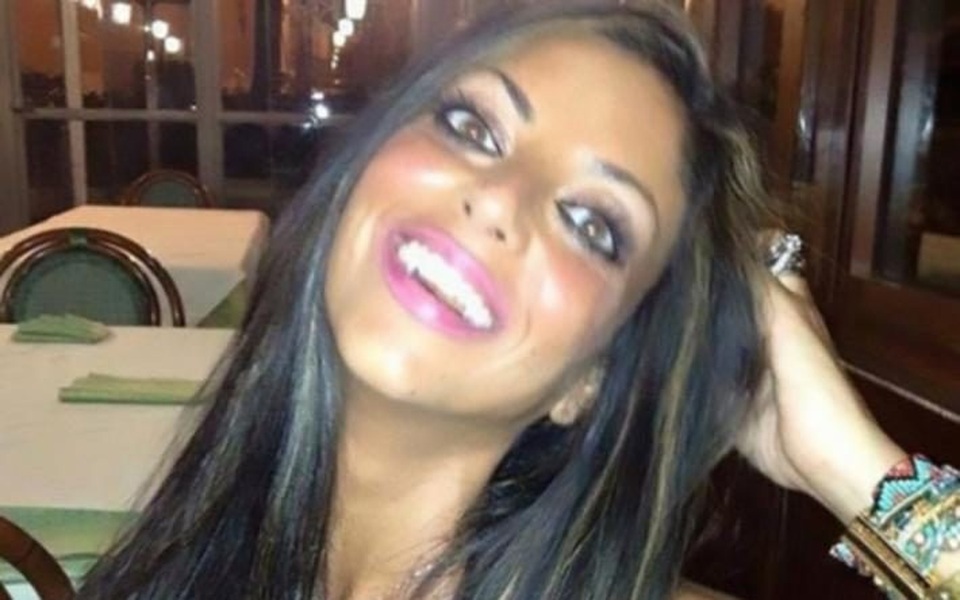 Italy sốc vì vụ tự tử của người phụ nữ bị lộ băng sex - 1
Tiziana đã tìm đến cái chết sau hơn 1 năm bị lộ băng sex (Ảnh: Telegraph)