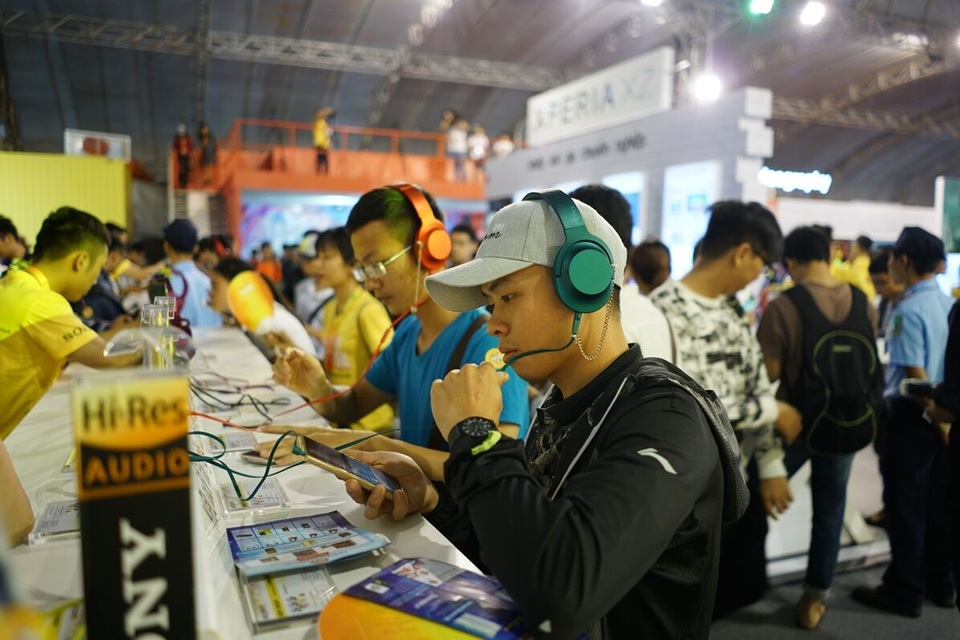 Nhiều công nghệ mới hội tụ trong Sony Show 2016 Hà Nội - 8 Nhiều công nghệ mới hội tụ trong Sony Show 2016 Hà Nội - 8