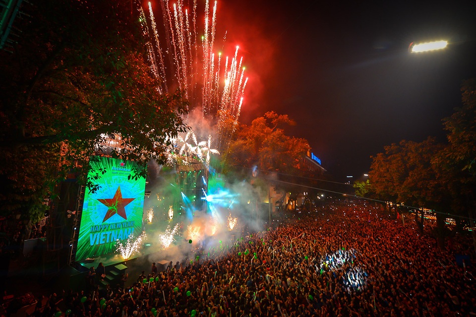 Sài Gòn cuối tuần: “Đi đâu? Xem gì?” dịp đầu năm mới - 11