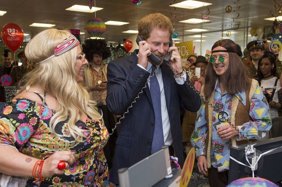 
Hoàng tử Anh Harry tham dự một sự kiện từ thiện ở London, Anh. (Ảnh: AFP)
