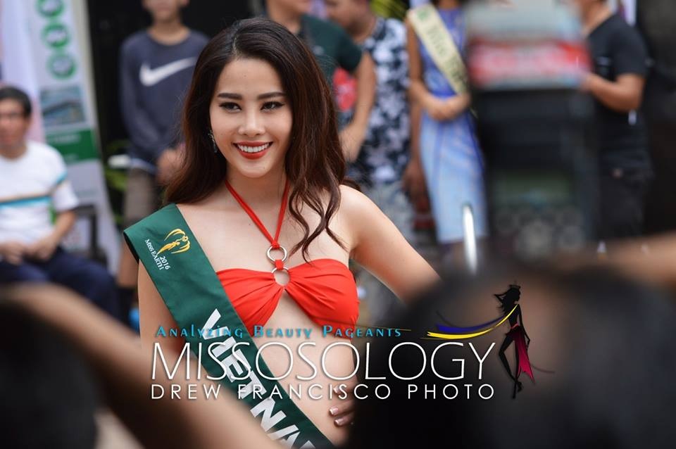 Ngắm Nam Em và các thí sinh nóng bỏng với áo tắm hai mảnh - 1
Nam Em - đại diện của Việt Nam tại cuộc thi Hoa hậu Trái đất năm 2016 sở hữu chiều cao 1m73, nặng 50kg và số đo ba vòng là 85-60-90.