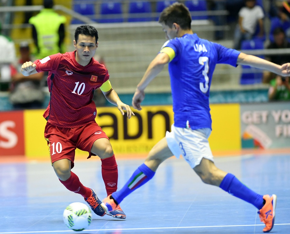 Việt Nam gặp Nga hoặc Bồ Đào Nha tại vòng 1/8 World Cup Futsal - 1
Đội tuyển futsal Việt Nam sẽ gặp Nga hoặc Bồ Đào Nha ở vòng 1/8