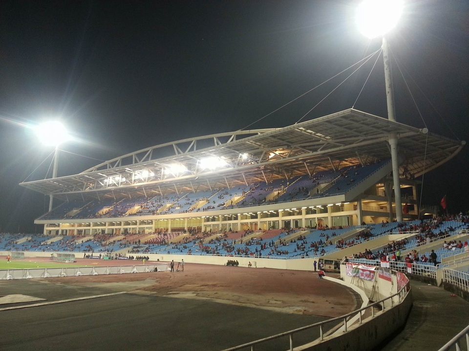 
Khán đài sân Mỹ Đình 1 tiếng trước giờ bóng lăn
