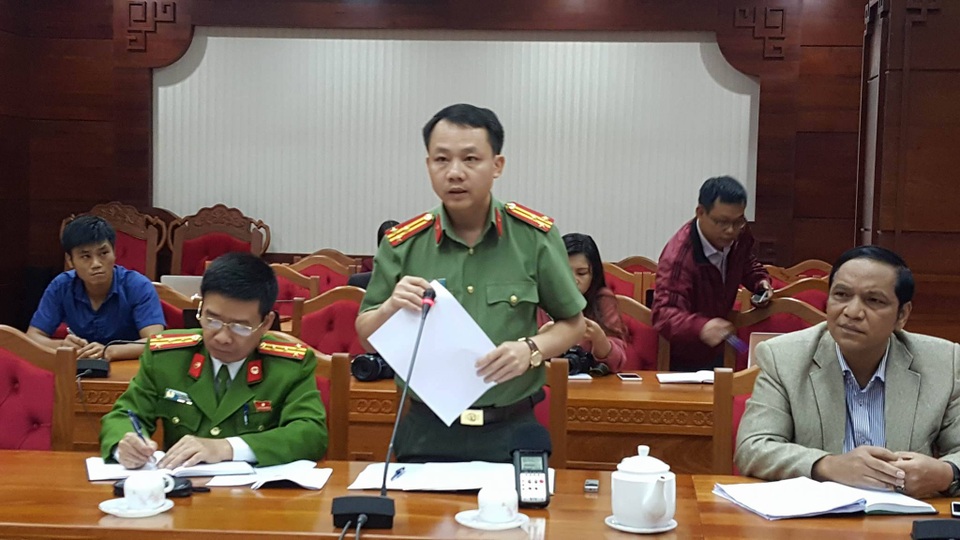 Vụ nổ tại Công an tỉnh: 6 chiến sĩ thương vong, không phải khủng bố - 1
Thượng tá Bùi Trọng Tuấn thông tin chính thức: Có 3 chiến sĩ tử vong trong vụ nổ.