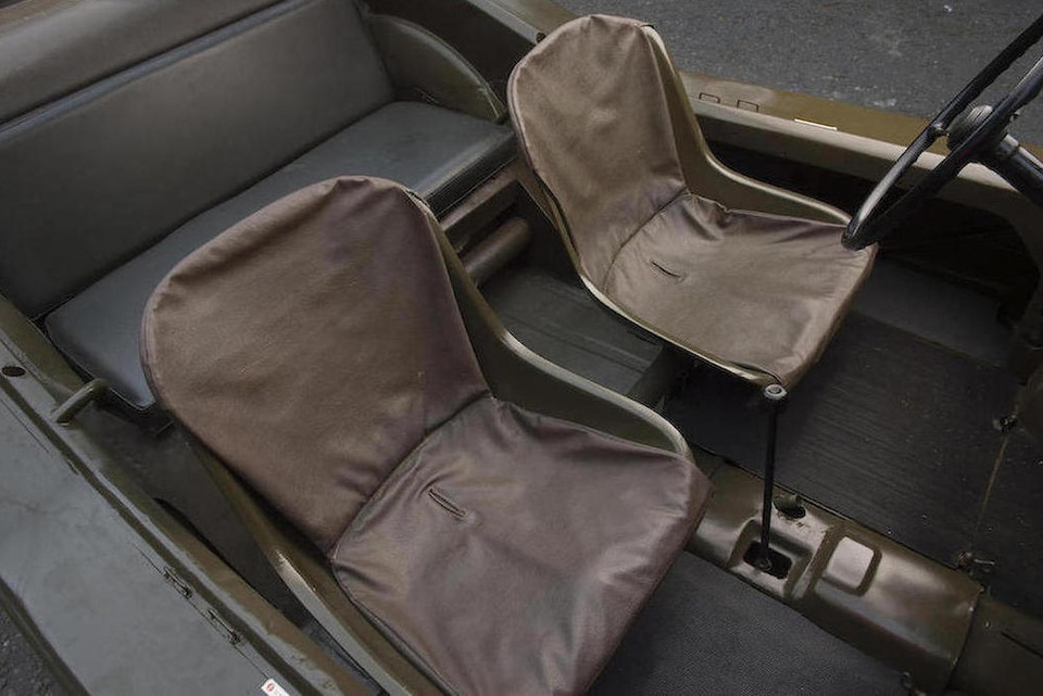 Cận cảnh chiếc xe quân sự hiếm thấy của Porsche - 11