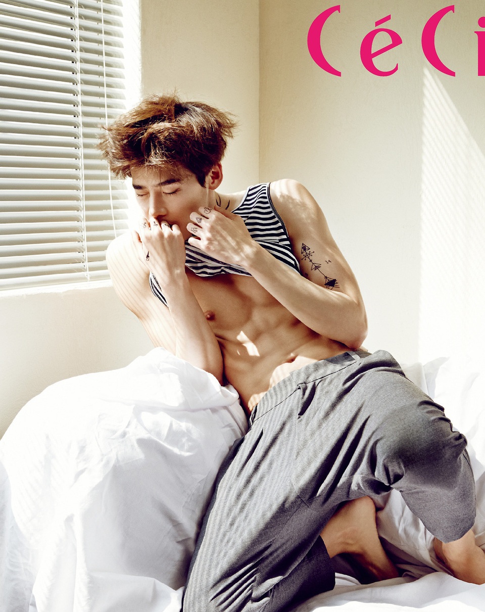 
Lee Jong Suk
