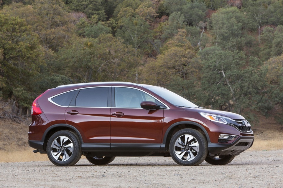 Nhà giàu Mỹ mua xe gì? - 9
9. Honda CR-V: Đây là mẫu SUV bán chạy nhất tại Mỹ, nên việc nó có mặt trong danh sách này không gây bất ngờ, giống như Ford F-Series.