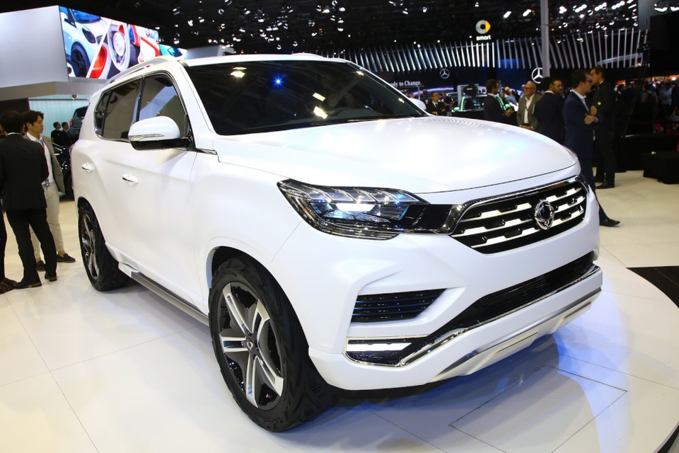 SsangYong LIV-2 Concept - Tương lai của Rexton - 1