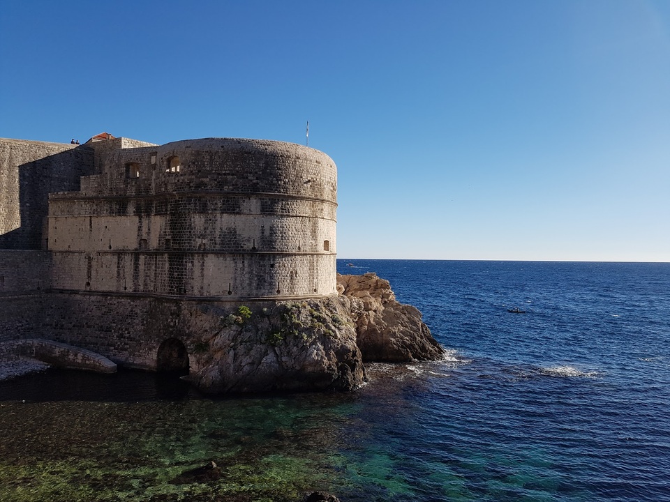 
Một góc nhìn ra biển ở Dubrovnik
