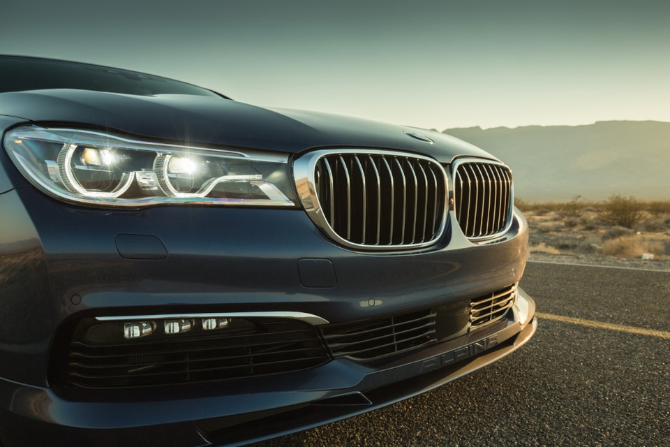 Cận cảnh tuyệt phẩm BMW Alpina B7 - 4 Cận cảnh tuyệt phẩm BMW Alpina B7 - 4