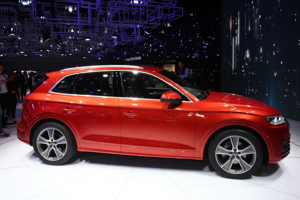Audi Q5 thế hệ mới thay đổi diện mạo đồng điệu với Q7 - 11 Audi Q5 thế hệ mới thay đổi diện mạo đồng điệu với Q7 - 11