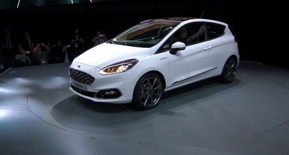 Ford Fiesta 2017 có gì mới? - 6