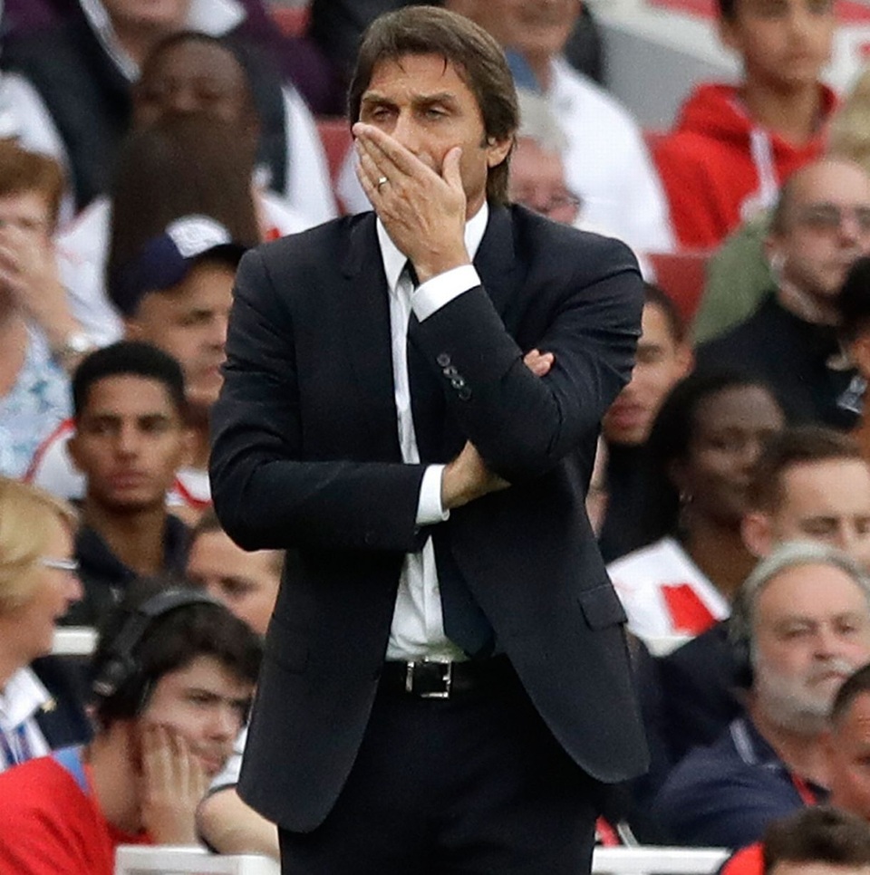 Nhìn lại chiến thắng đẹp của Arsenal trước Chelsea - 13
...tuy nhiên chiến lược gia người Italia dần im lặng