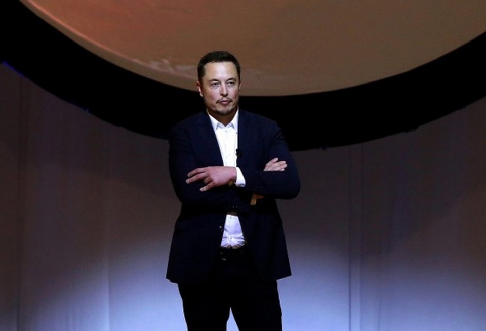 42 người nhập cư vào danh sách 400 người giàu nhất nước Mỹ - 1
Ông Elon Musk, giám đốc điều hành của SpaceX, là người nhập cư giàu thứ 5 tại Mỹ với khối tài sản trị giá 11,6 tỷ USD (Ảnh: Bloomberg)