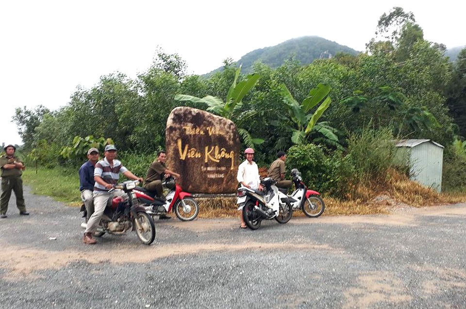 Phát hiện đuôi máy bay rơi, xác định danh tính 3 người bị nạn - 8 Phát hiện đuôi máy bay rơi, xác định danh tính 3 người bị nạn - 8