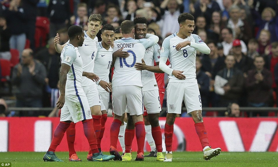 Sturridge, Alli giúp tuyển Anh hạ Malta - 1
Tuyển Anh ăn mừng bàn thắng của Sturridge