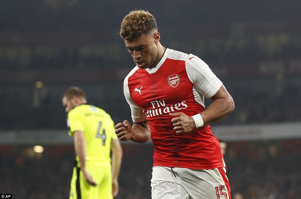 
Oxlade-Chamberlain đã tỏa sáng trong trận đấu trước Reading
