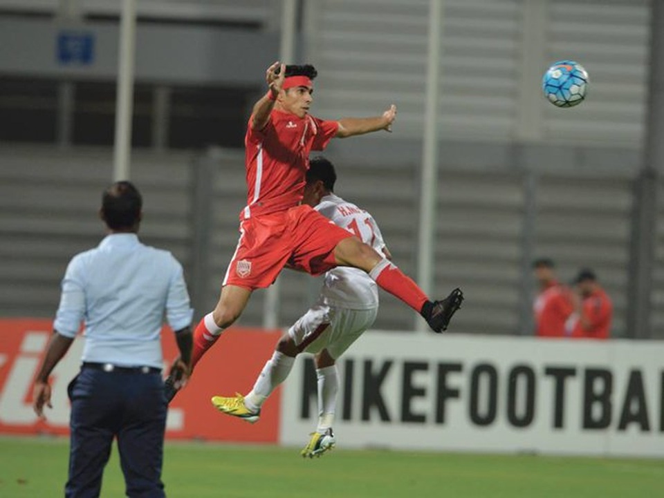 Những khoảnh khắc đẹp trong chiến thắng lịch sử của U19 Việt Nam trước Bahrain - 2
Trận đấu diễn ra đầy căng thẳng và hấp dẫn
