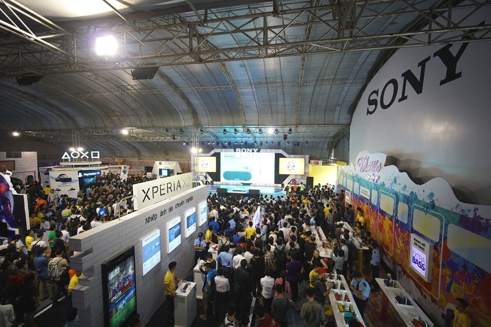 Nhiều công nghệ mới hội tụ trong Sony Show 2016 Hà Nội - 1 Nhiều công nghệ mới hội tụ trong Sony Show 2016 Hà Nội - 1