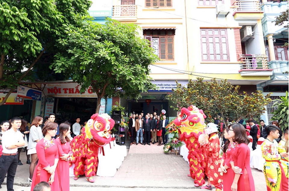 Homes Real Estate tưng bừng khai trương văn phòng giao dịch thứ 8 tại thành phố Bắc Ninh - 1 Văn phòng Homes Real Estate tại thành phố Bắc Ninh – Hình ảnh ghi nhận trong buổi lễ khai trương văn phòng ngày 25/11/2016