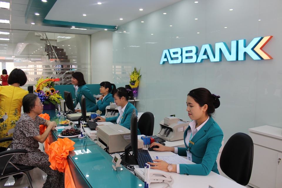 ABBANK khai trương phòng giao dịch Cửa Nam - 2