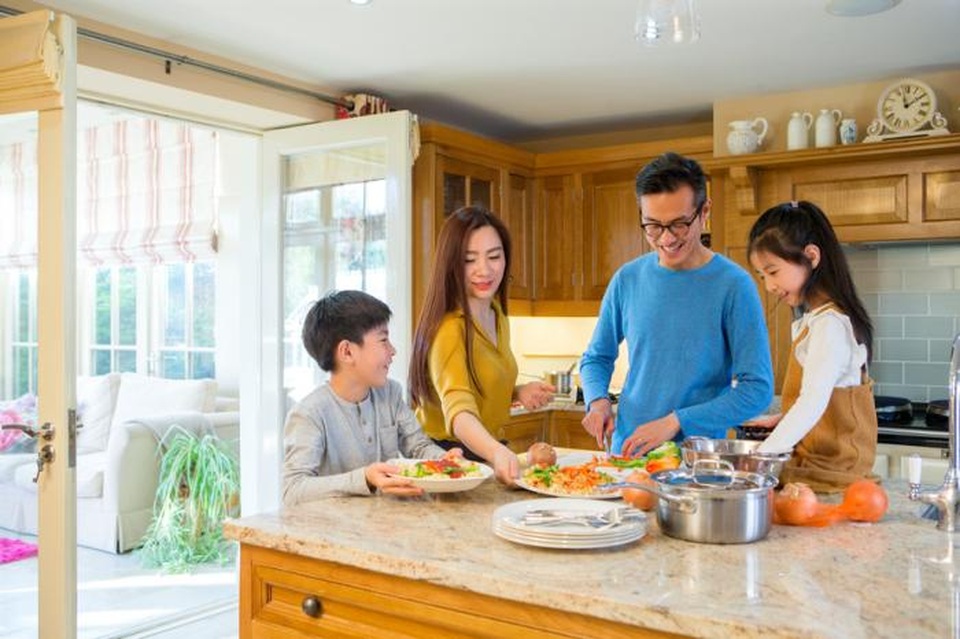 Ăn bữa tối lúc 2 giờ chiều có thể giúp giảm cân - 1
Ăn tối thật sớm có thể giúp giảm cân