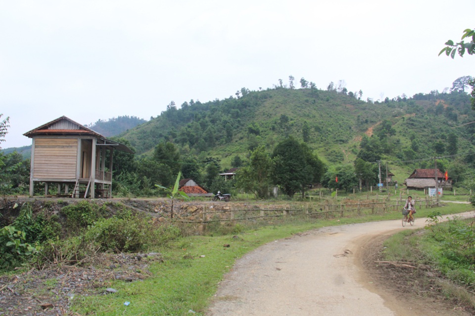 Những người nối “tơ hồng” cho đồng bào Chứt - 3