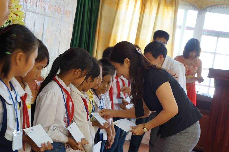 
Trao học bổng tại Hoằng Hóa - Thanh Hóa
