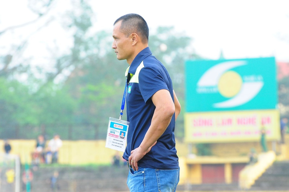
HLV Ngô Quang Trường bất ngờ chia tay SL Nghệ An
