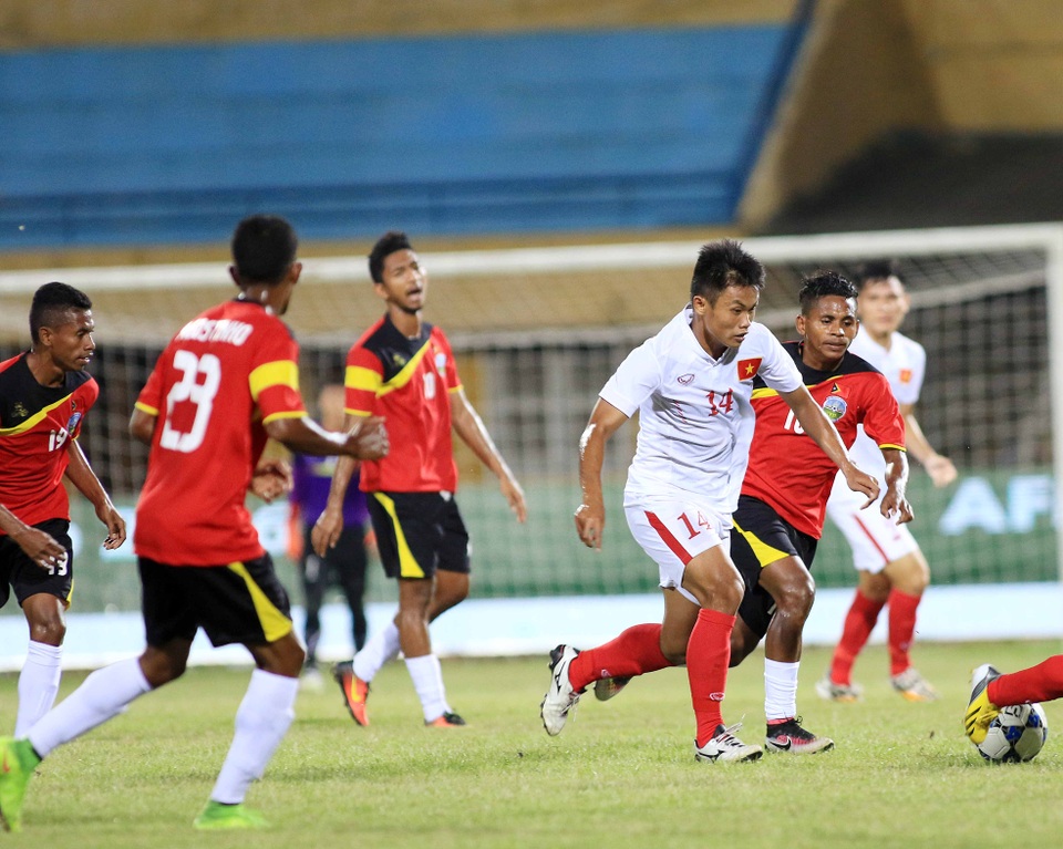 U19 Việt Nam - U19 Philippines: Thắng đẹp, thắng đậm? - 2
U19 Việt Nam quyết tâm giành vé vào bán kết - Ảnh: Gia Hưng