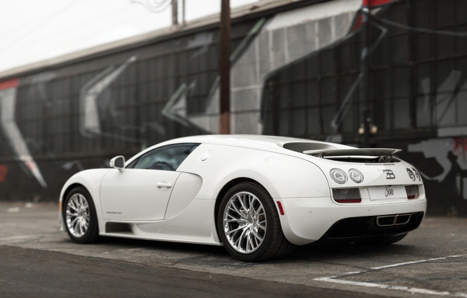 Cận cảnh chiếc Bugatti Veyron Super Sport cuối cùng xuất xưởng - 19