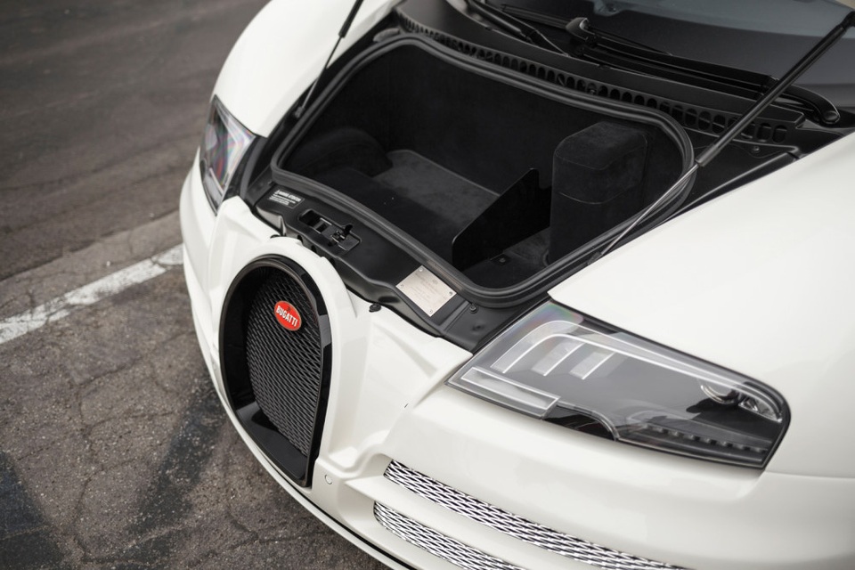 Cận cảnh chiếc Bugatti Veyron Super Sport cuối cùng xuất xưởng - 5