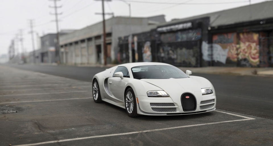 Cận cảnh chiếc Bugatti Veyron Super Sport cuối cùng xuất xưởng - 3