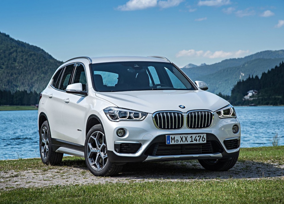 Những mẫu bán tải và SUV xuất sắc nhất cho năm 2017 - 2 SUV cỡ nhỏ hạng sang: BMW X1