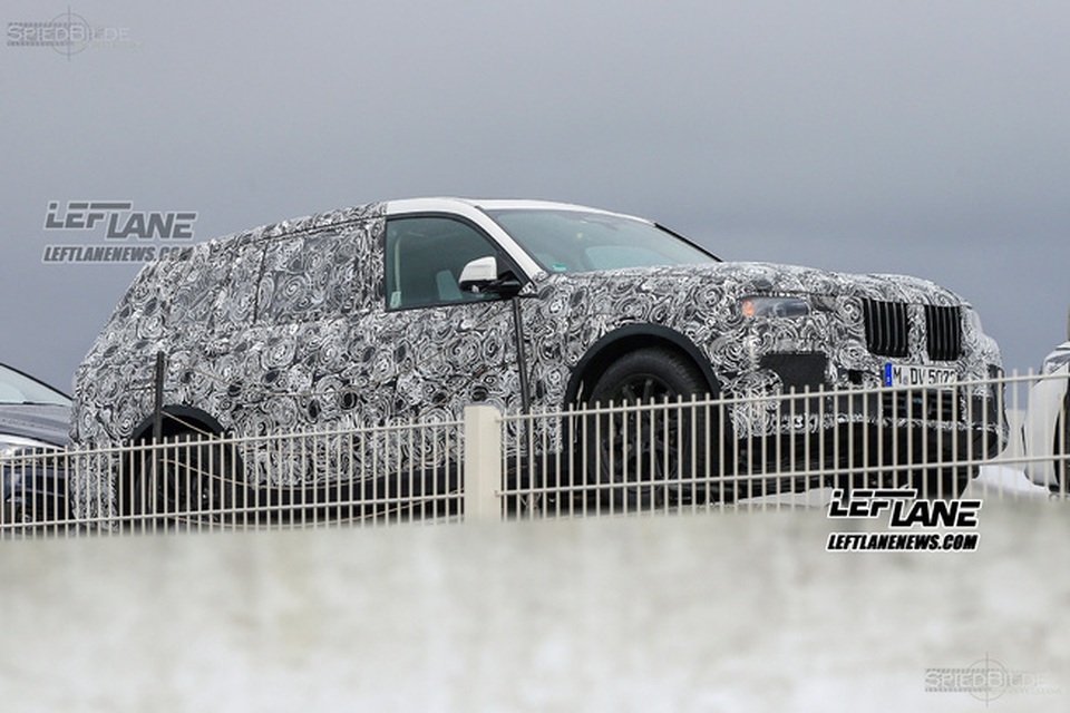 Những hình ảnh đầu tiên của BMW X7 - 1